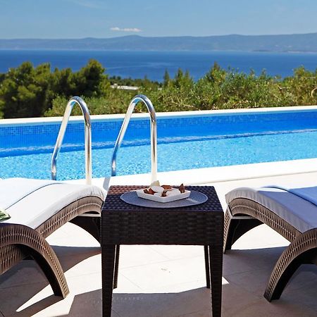 Holiday Homes Oliva ボル 部屋 写真