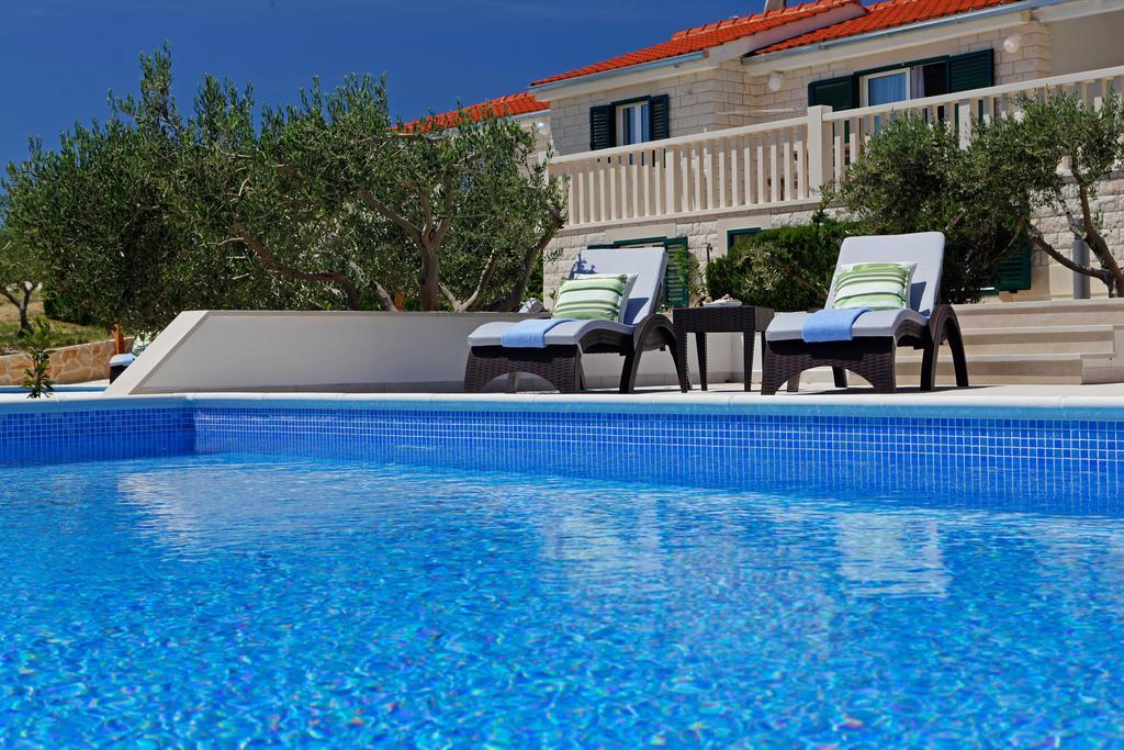 Holiday Homes Oliva ボル 部屋 写真
